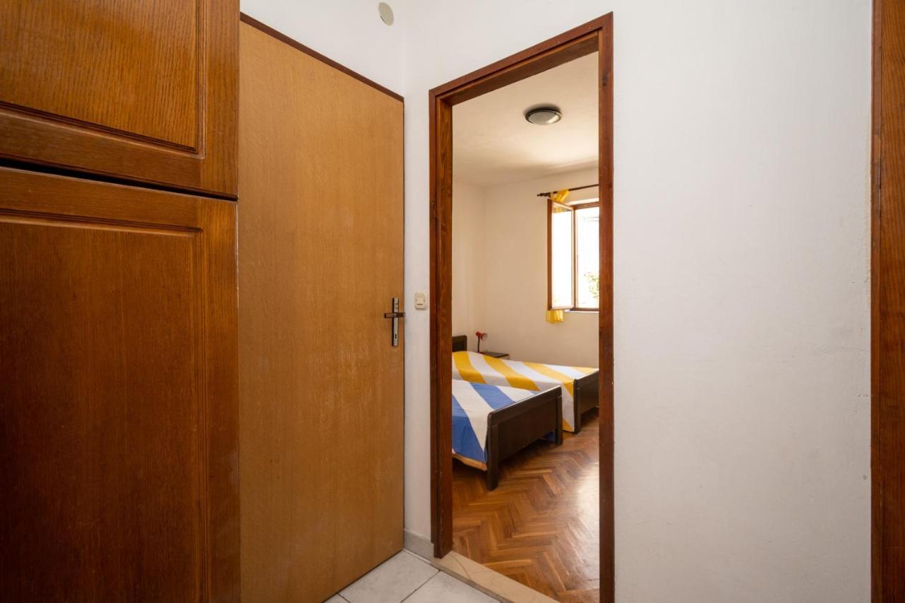 Apartments By The Sea Zaglav, Dugi Otok - 17788 Sali Esterno foto